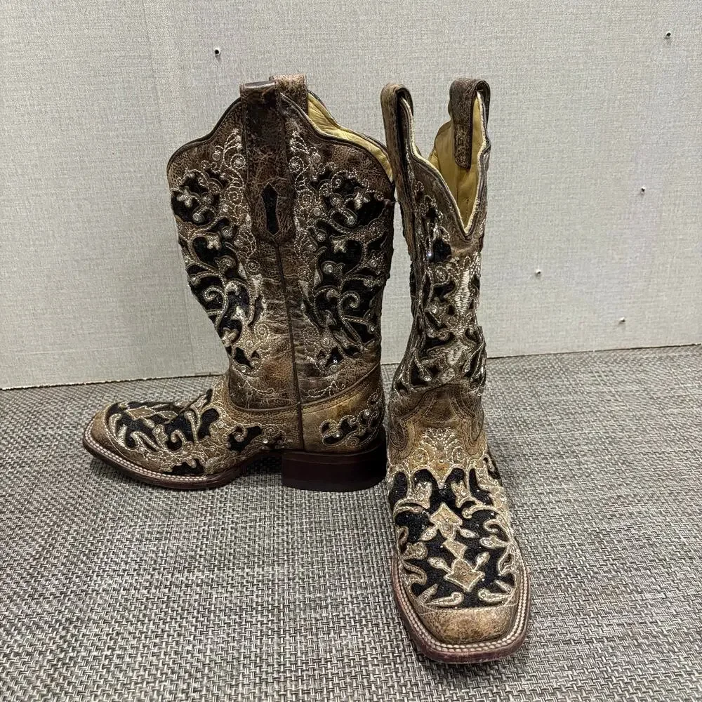 Corral Women’s Black and Tan Glitter Boots